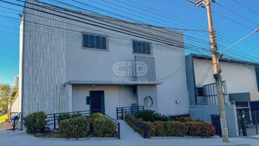 Prédio Comercial à venda, 590m² no Alvorada, Cuiabá