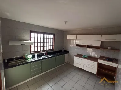 Casa com 4 Quartos à venda, 159m² no Jardim Belvedere, Volta Redonda