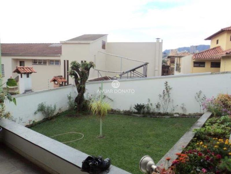 Casa com 5 quartos — São Bento, Belo Horizonte
