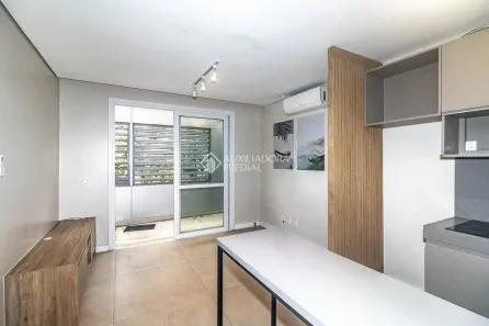 Apartamento com 1 Quarto para alugar, 90m² no Rio Branco, Porto Alegre