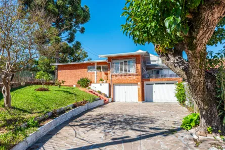 Casa com 3 Quartos à venda, 187m² no Cavalhada, Porto Alegre