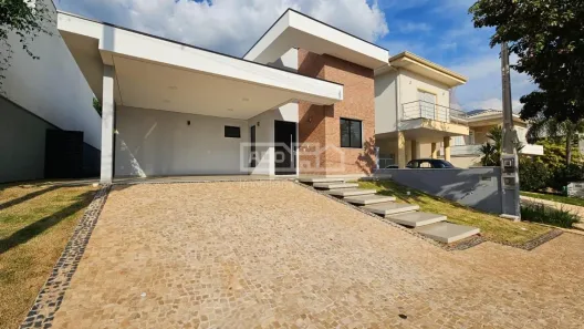 Casa de Condomínio com 3 Quartos à venda, 200m² no Swiss Park, Campinas