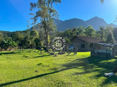 Fazenda/Sítio com 4 Quartos à venda, 165m² no Área Rural de Joinville, Joinville