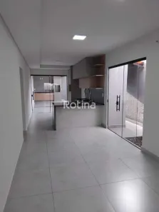 Casa com 3 Quartos à venda, 250m² no Cidade Jardim, Uberlândia