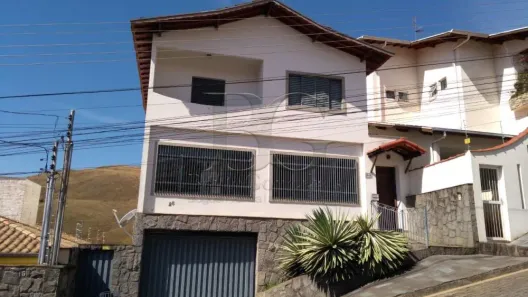 Casa com 3 Quartos à venda, 262m² no Jardim Centenário, Poços de Caldas
