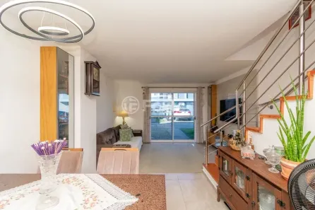 Casa de Condomínio com 2 Quartos à venda, 111m² no Parque Santa Fé, Porto Alegre