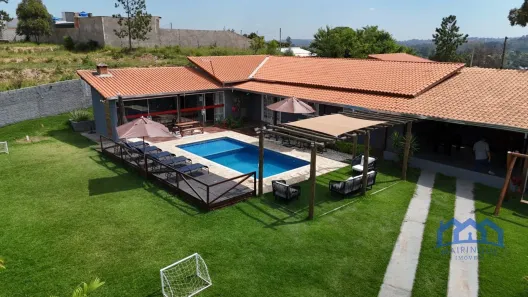 Fazenda/Sítio com 3 Quartos à venda, 700m² no , Mairinque