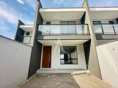 Sobrado com 3 Quartos à venda, 130m² no Jardim Sofia, Joinville