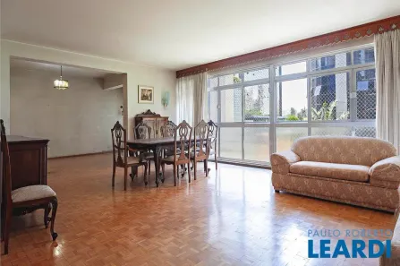 Apartamento com 3 Quartos à venda, 260m² no Consolação, São Paulo
