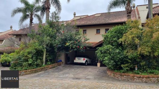 Casa de Condomínio com 4 Quartos à venda, 420m² no Boa Vista, Porto Alegre
