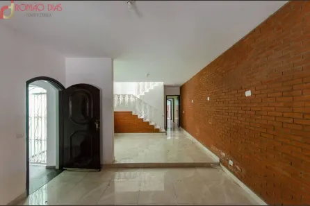 Casa de Condomínio com 3 Quartos para alugar, 300m² no Conjunto Residencial Vista Verde, São Paulo
