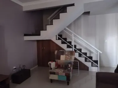 Casa com 3 Quartos à venda, 150m² no Jardim Santo Antônio, Macaé
