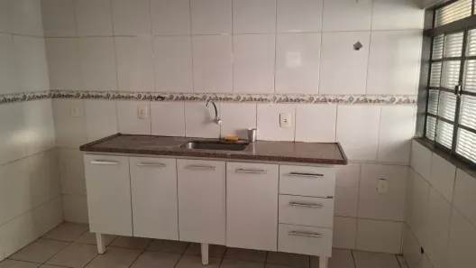 Casa com 3 Quartos para alugar, 180m² no Jardim Novo Mundo, Ribeirão Preto