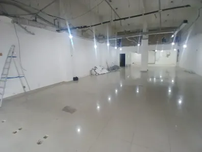 Ponto Comercial para alugar, 500m² no Itapuã, Salvador