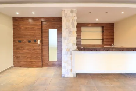 Apartamento com 3 Quartos para alugar, 190m² no Centro, Curitiba