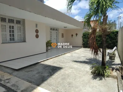 Casa com 7 Quartos à venda, 396m² no Benfica, Fortaleza