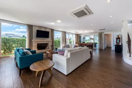 Casa de Condomínio com 4 Quartos para alugar, 540m² no Sans Souci, Eldorado do Sul