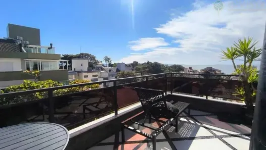 Cobertura com 3 Quartos à venda, 120m² no Canasvieiras, Florianópolis