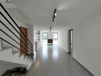 Cobertura com 3 Quartos à venda, 135m² no Bom Retiro, Teresópolis