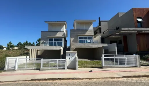 Casa com 3 Quartos à venda, 136m² no , Garopaba