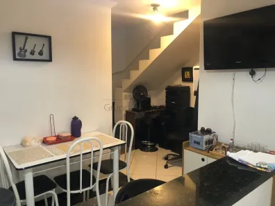 Casa com 2 Quartos à venda, 65m² no Parque Industrial, São José dos Campos