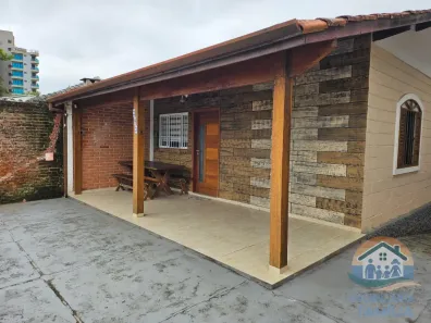 Casa com 4 Quartos à venda, 170m² no Massaguaçu, Caraguatatuba