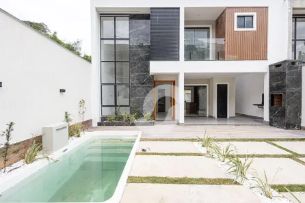 Casa com 4 Quartos à venda, 116m² no Engenho do Mato, Niterói
