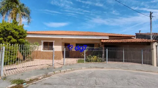 Casa com 3 Quartos à venda, 225m² no Vila Universitária, São Paulo
