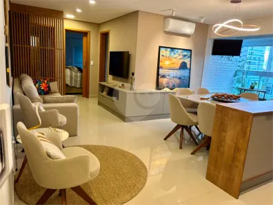 Apartamento com 2 Quartos à venda, 68m² no Embaré, Santos