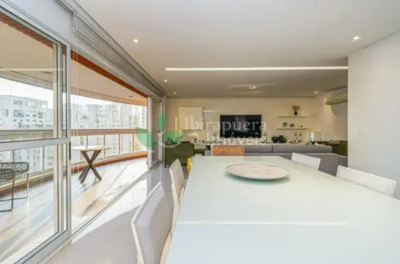 Apartamento com 3 Quartos à venda, 210m² no Moema, São Paulo