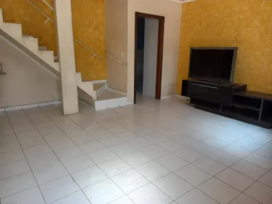 Casa com 3 Quartos para alugar, 220m² no Jardim Satélite, São José dos Campos