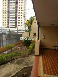 Casa com 4 Quartos à venda, 360m² no Centro, Montes Claros