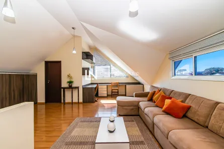 Casa de Condomínio com 3 Quartos à venda, 145m² no Boqueirão, Curitiba