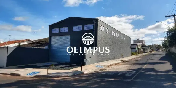 Galpão/Depósito/Armazém à venda, 230m² no Pampulha, Uberlândia