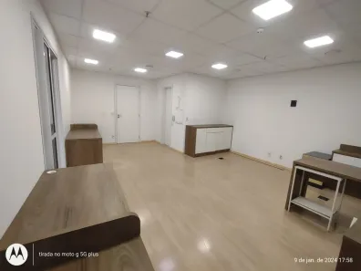 Sala Comercial com 1 Quarto para alugar, 45m² no Pinheiros, São Paulo