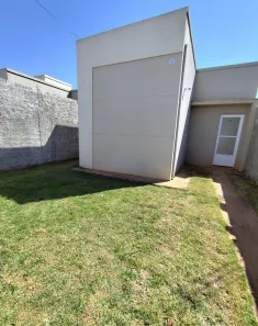 Casa com 2 Quartos para alugar, 45m² no Jardim Flórida, Leme