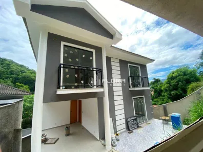 Casa com 3 Quartos à venda, 136m² no Maravista, Niterói