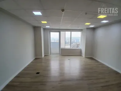 Sala Comercial para alugar, 40m² no Alphaville Empresarial, Barueri
