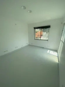 Sala Comercial para alugar, 60m² no Jardim Trussardi, São Paulo