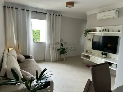 Apartamento com 3 Quartos para alugar, 70m² no Jardim Alvorada, São José dos Campos