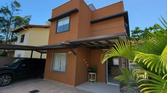 Casa com 3 Quartos para alugar, 100m² no Campeche, Florianópolis