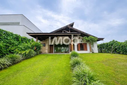 Casa com 3 Quartos à venda, 200m² no Jaraguá Esquerdo, Jaraguá do Sul