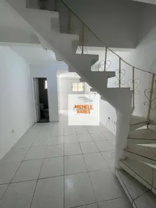 Sobrado com 2 Quartos para alugar, 66m² no Canto do Forte, Praia Grande
