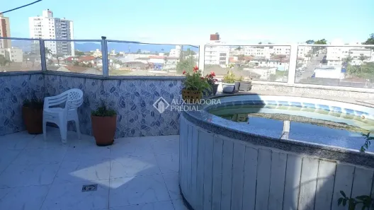 Apartamento com 3 Quartos à venda, 137m² no Jardim Atlântico, Florianópolis