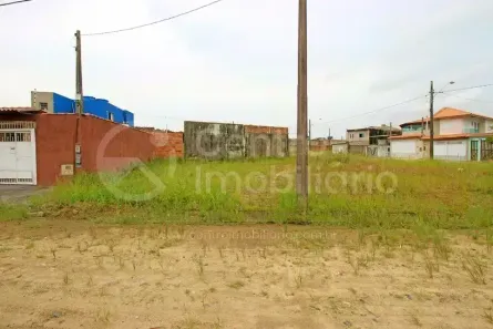 Lote/Terreno à venda, 462m² no Jardim Veneza, Peruíbe