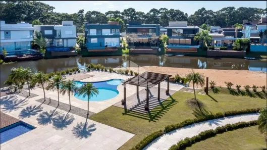Casa com 4 Quartos à venda, 226m² no Cci, Xangri-lá