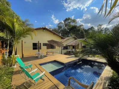 Casa de Condomínio com 4 Quartos à venda, 220m² no Chácara dos Junqueiras, Carapicuíba
