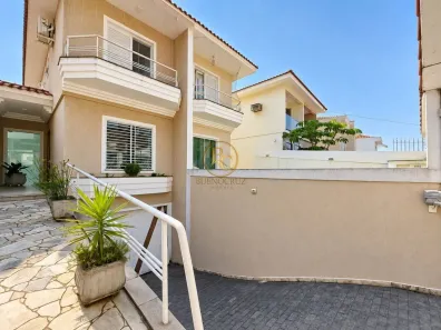 Sobrado com 3 Quartos à venda, 300m² no Água Fria, São Paulo