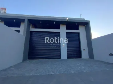 Galpão/Depósito/Armazém para alugar, 250m² no Segismundo Pereira, Uberlândia