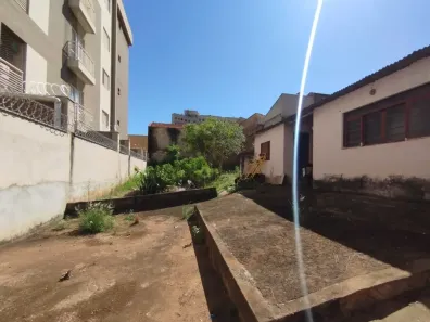 Casa com 2 Quartos à venda, 248m² no Jardim Sumaré, Ribeirão Preto